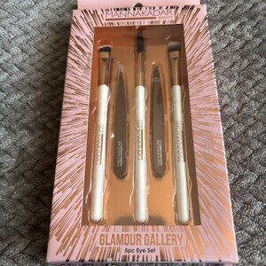 MANNA KADAR Artist To Stars Beauty Simplified Glamour Gallery 5 pc. Eye Set
